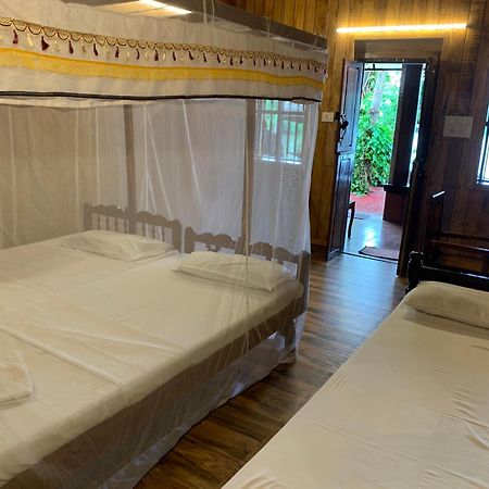 Malayalam Lake Resort Alappuzha Exterior photo