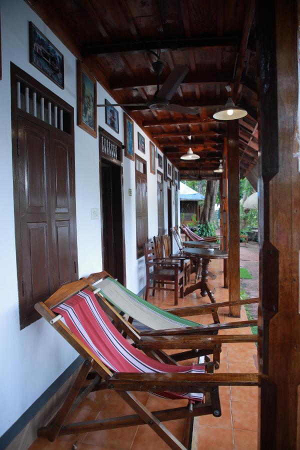 Malayalam Lake Resort Alappuzha Exterior photo